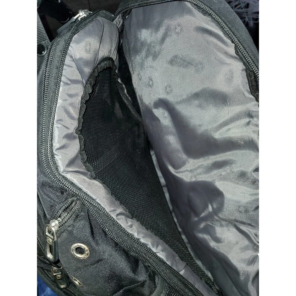 SWISSGear Air Flow Black Multipocket School/Collage/Hiking Backpack